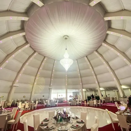 Royal Park Complex Hotel