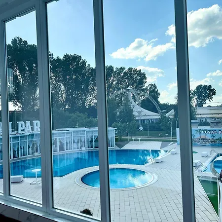 Royal Park Complex Hotel Bascov