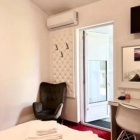 Royal Park Complex Hotel 3*