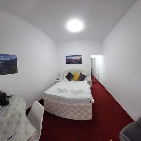 Royal Park Complex 3* Bascov